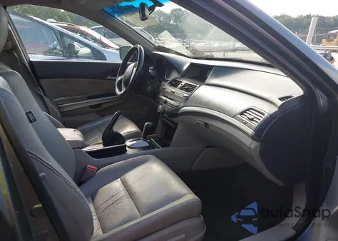 2010 Honda Accord Exl из США, поврежденный, VIN 1HGCP3F88AA027242